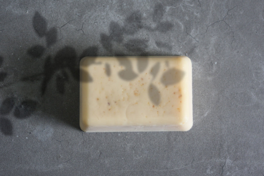 Tangerine & Lychee with Apricot Seeds Goat Milk Soap